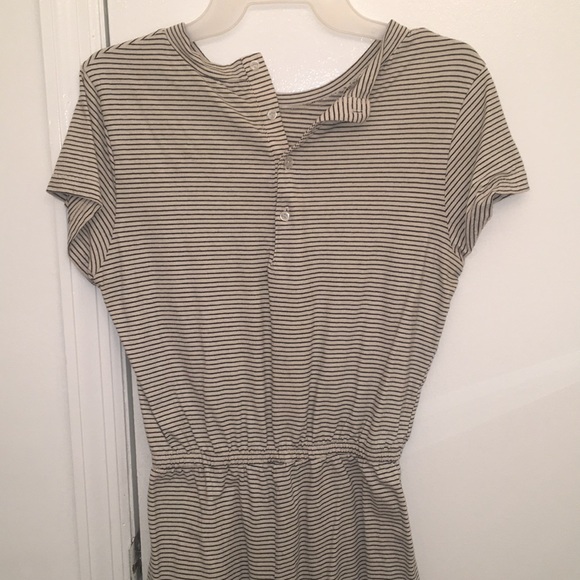Romper w Grey Stripes - Picture 1 of 8